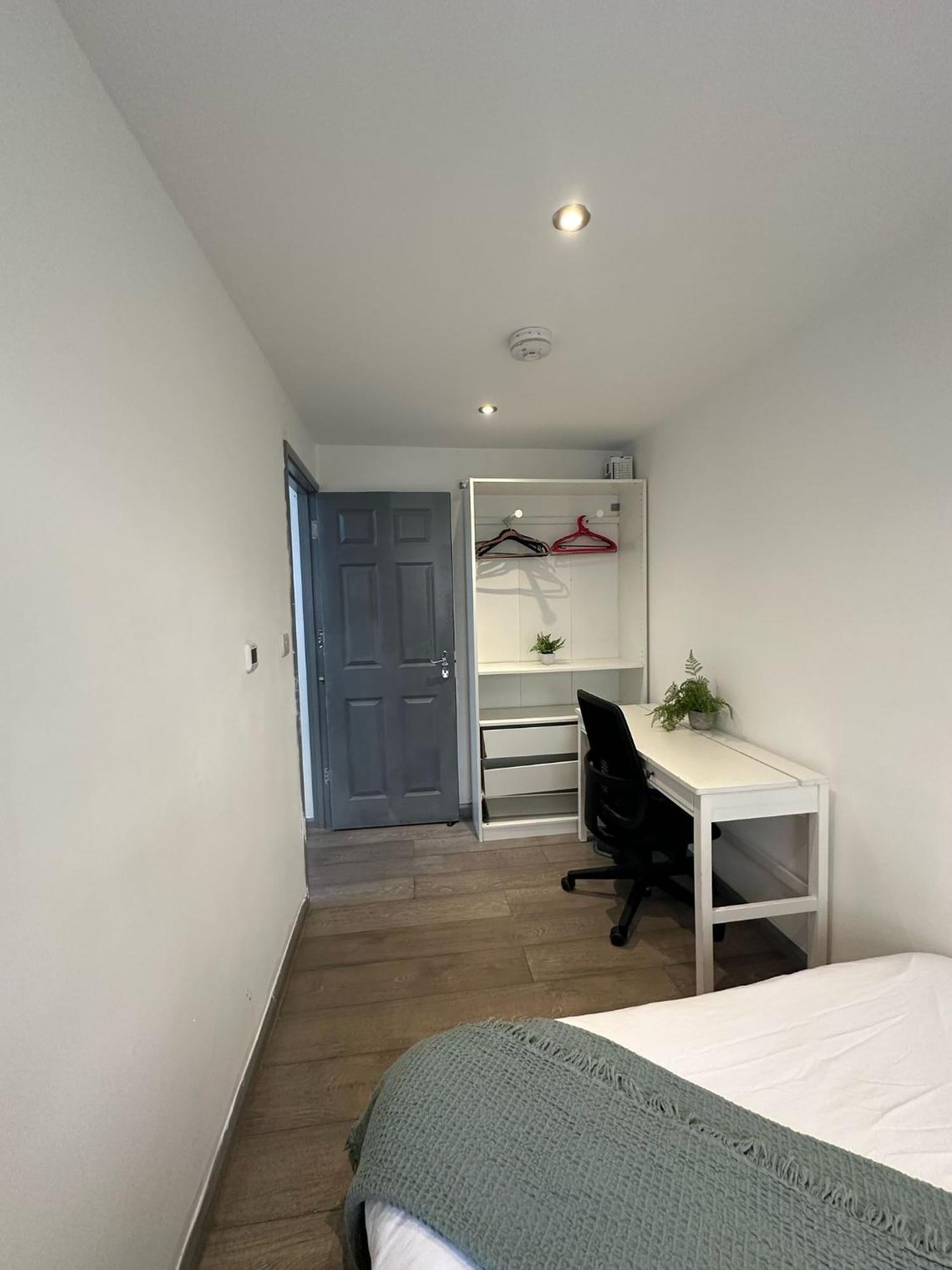 "Euston Comfort" 3 Bedroom Flat In Kings Cross, St Pancras!!!!118B London Exterior photo