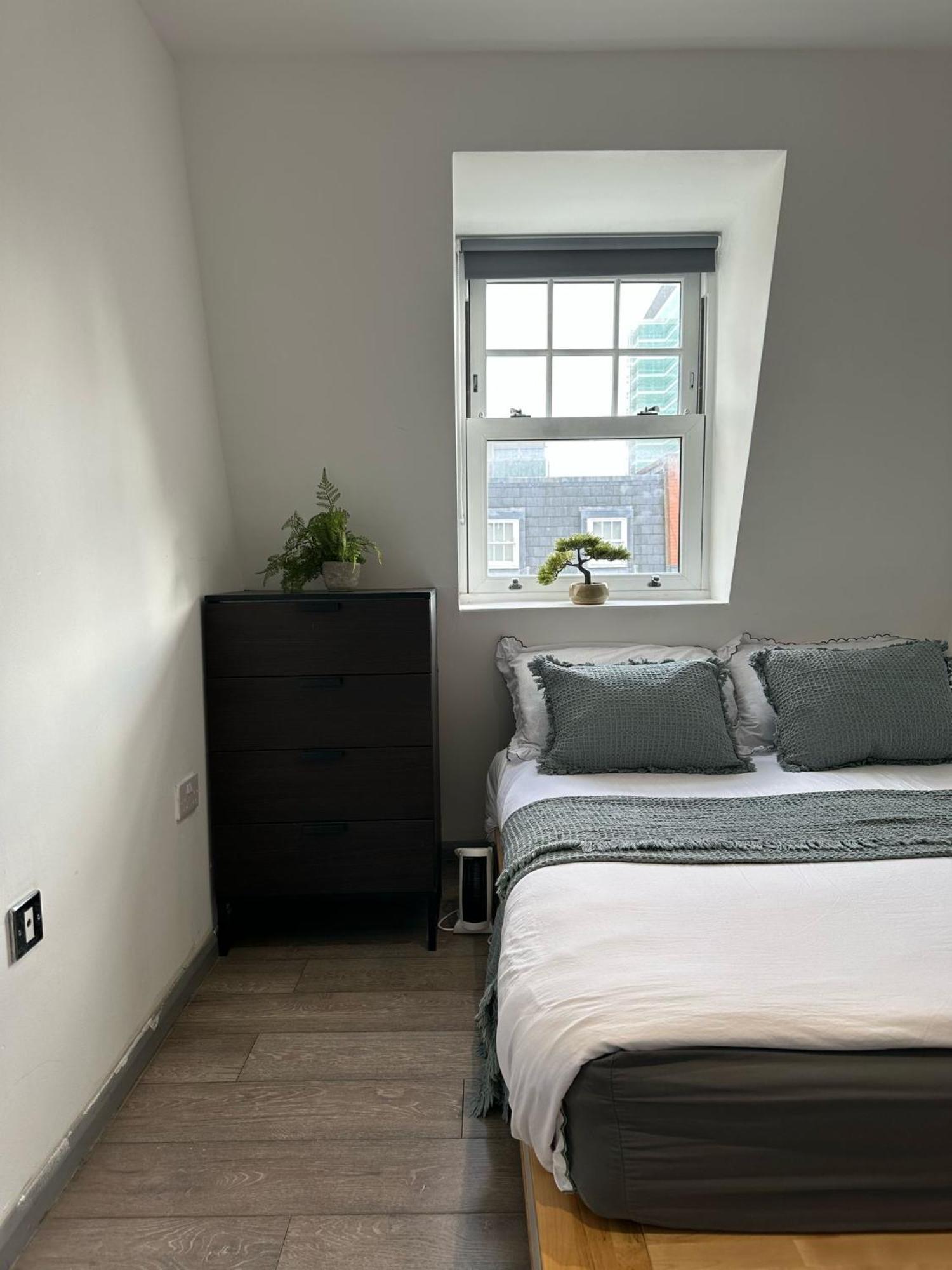 "Euston Comfort" 3 Bedroom Flat In Kings Cross, St Pancras!!!!118B London Exterior photo